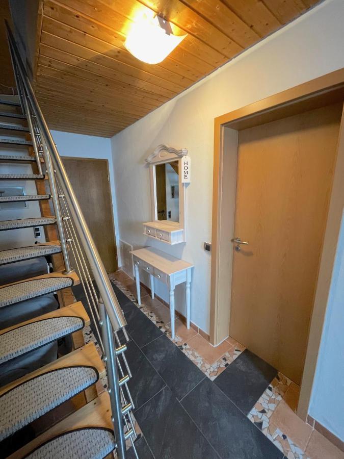 Geraeumiges Maisonette Apartment Todtmoos Esterno foto